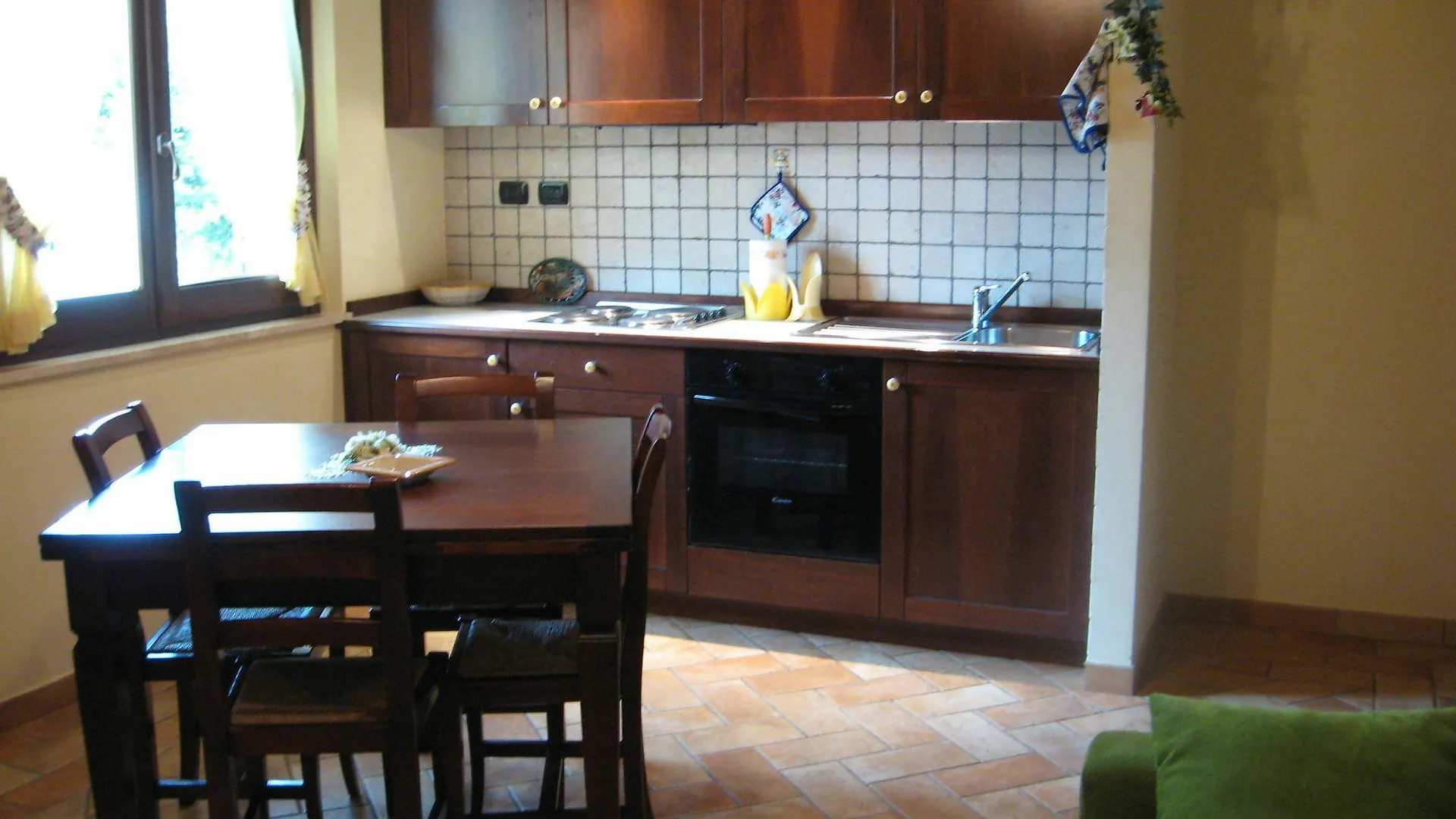 Il Podere Del Falco Guest House Santa Maria Degli Angeli  Country house